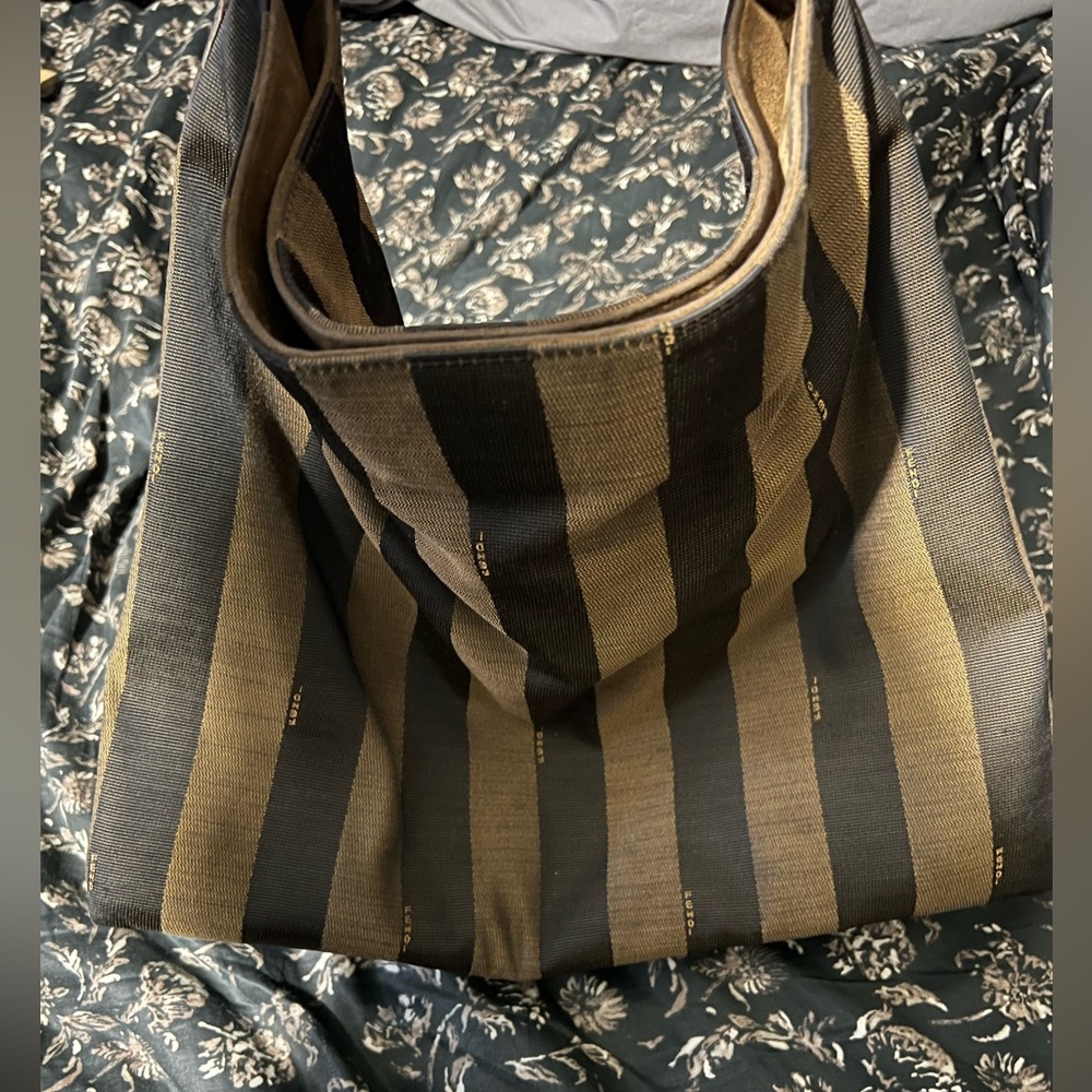 Vintage hobo bag